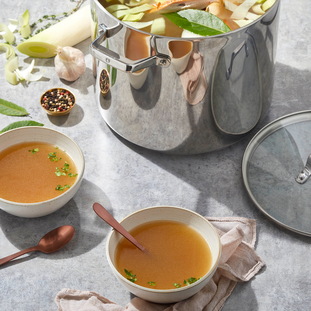 Stock: 3 Ways – Beef Stock – Paderno