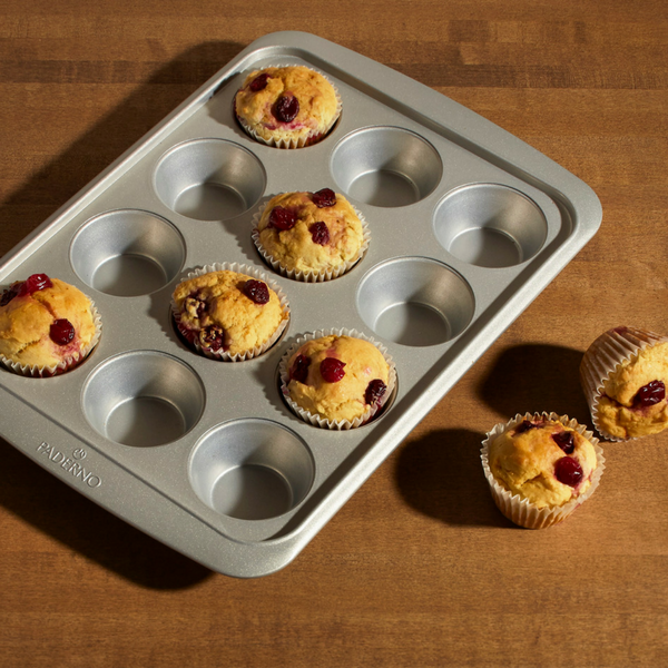 Everyday Series 12-Cup Muffin Pan – Vida by PADERNO