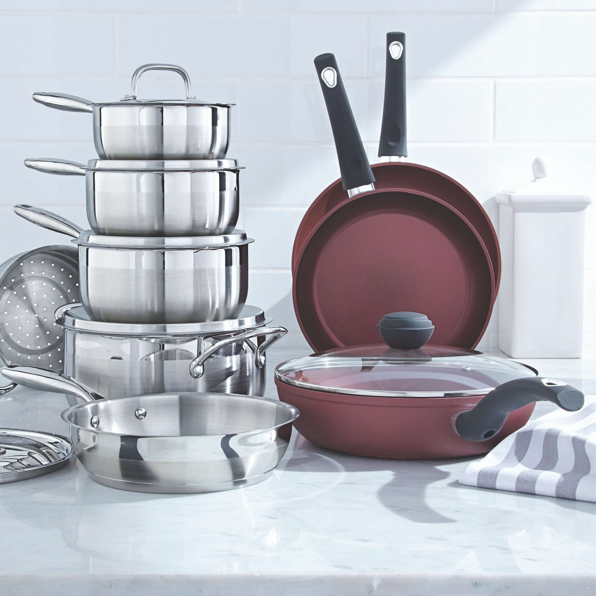 Classic Non Stick Jumbo Cooker 3 Qt Paderno