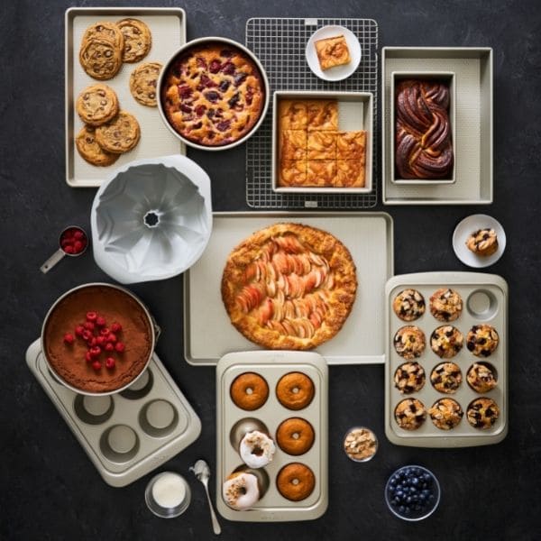 Paderno Bakeware: Elevate Your Culinary Creations