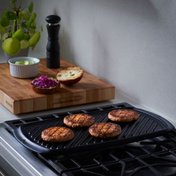 Pre-Seasoned Cast Iron Reversible Grill and Griddle – Paderno